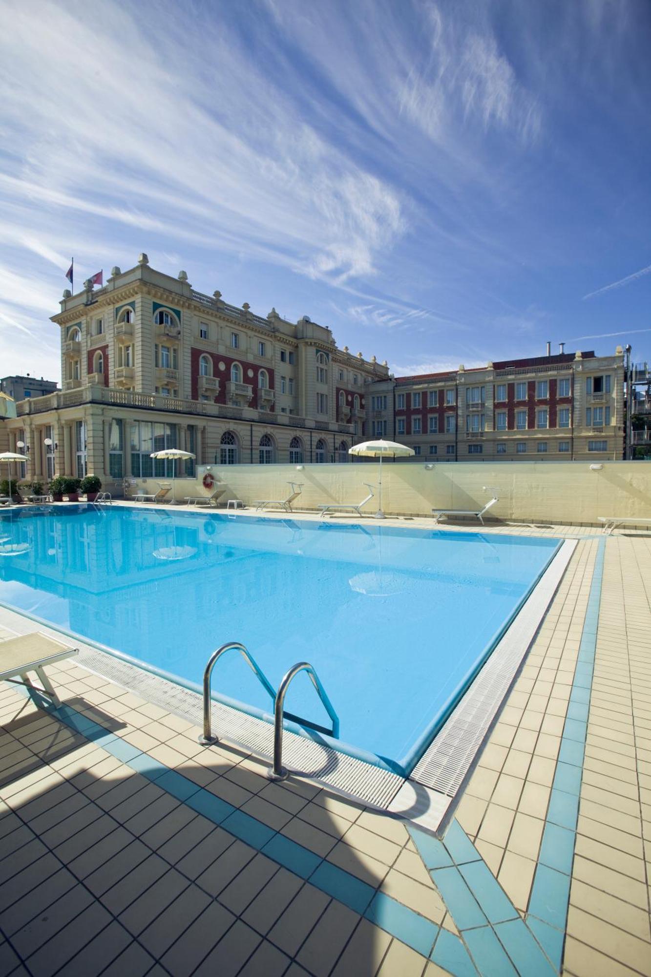 Grand Hotel Cesenatico Exteriör bild