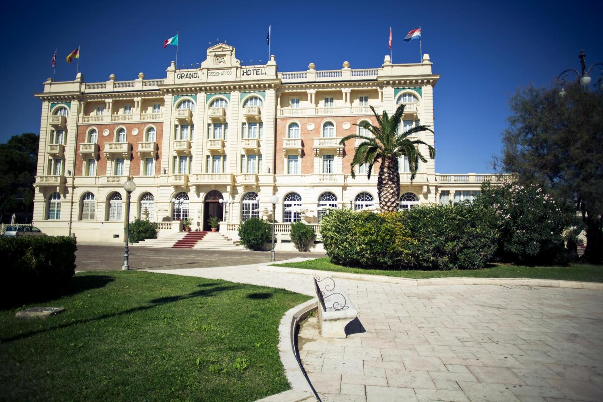 Grand Hotel Cesenatico Exteriör bild